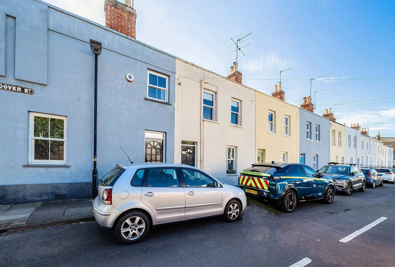 2 bed house for sale — Andover Street, Gloucestershire, Tivoli, GL50 2EL