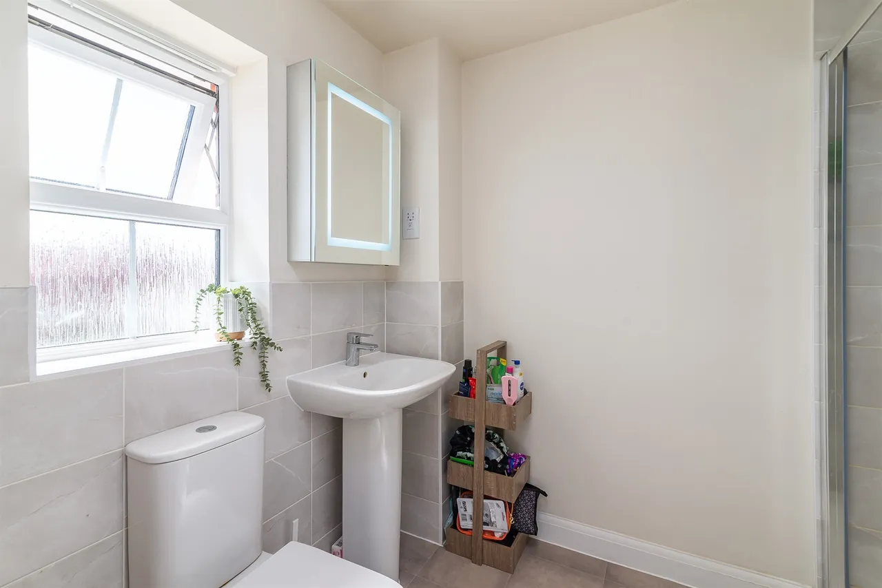 Benson Close, Burnham-On-Crouch, CM0, photo 10