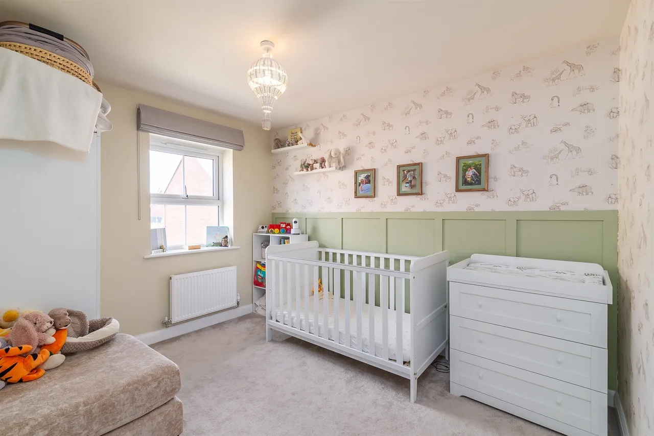 Benson Close, Burnham-On-Crouch, CM0, photo 11