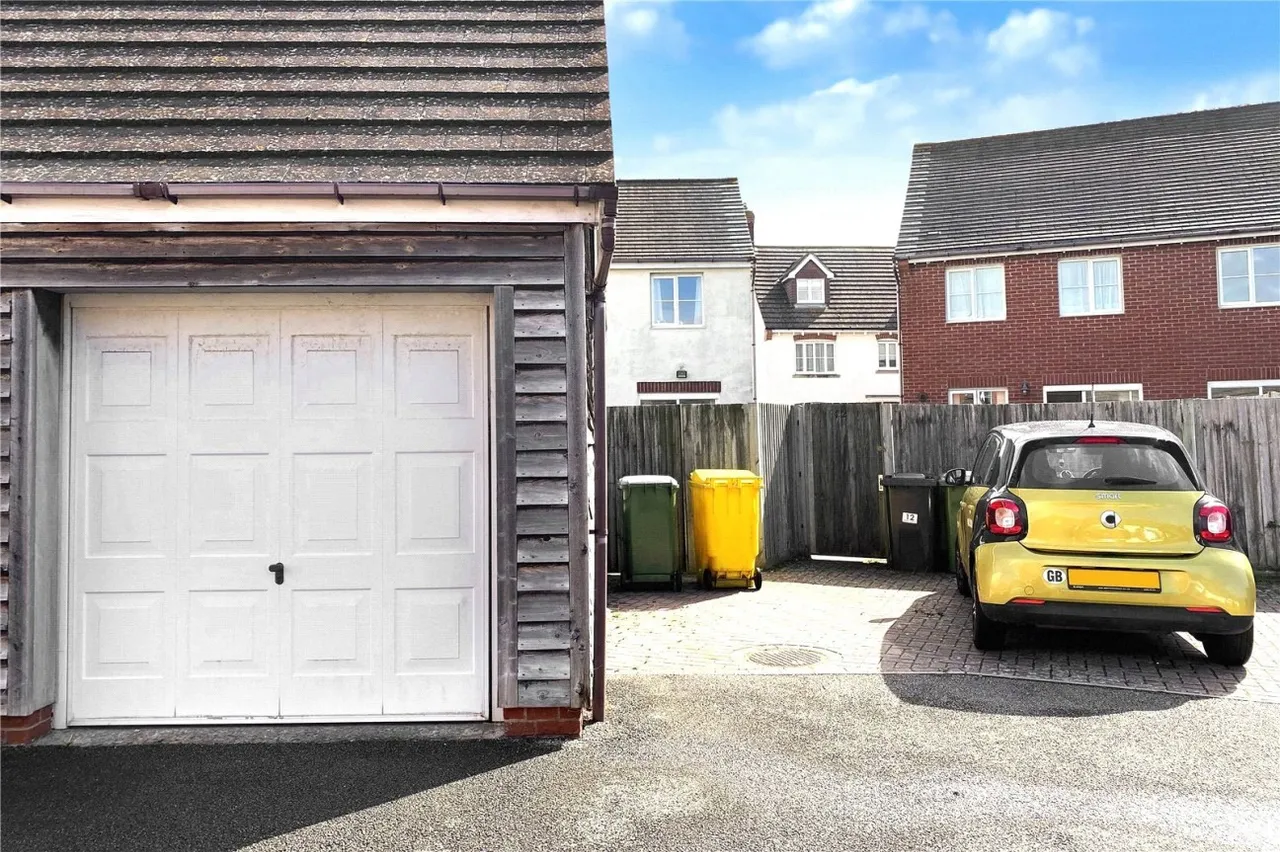 Angmering, BN16, photo 2