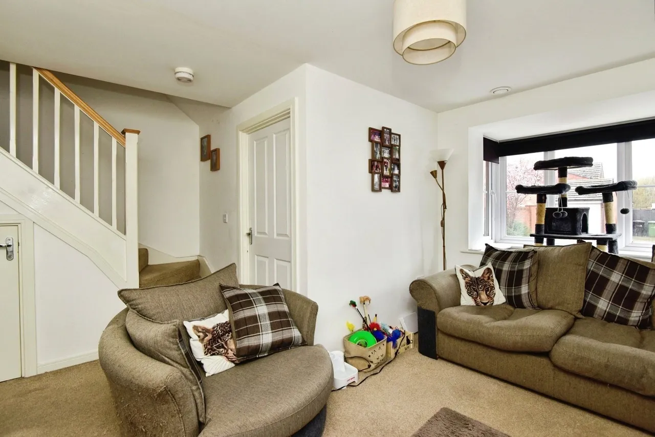 Kingfisher Crescent, Sandbach, Cheshire, CW11, photo 5