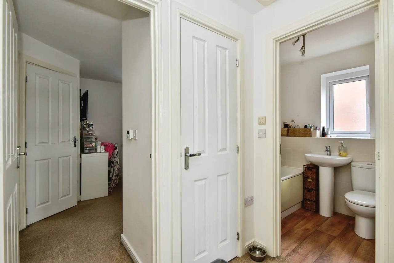 Kingfisher Crescent, Sandbach, Cheshire, CW11, photo 17