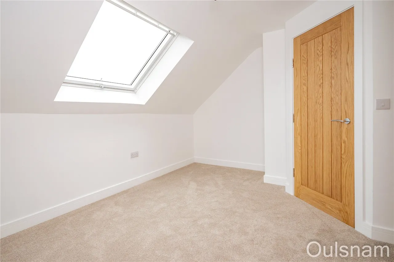 Dodford Road, Bournheath, Bromsgrove, Worcestershire, B61 9JP, photo 8
