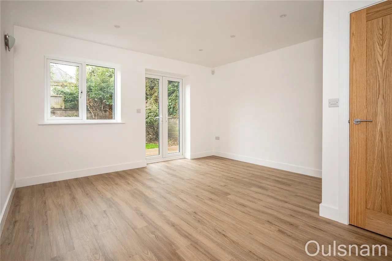 Dodford Road, Bournheath, Bromsgrove, Worcestershire, B61 9JP, photo 4