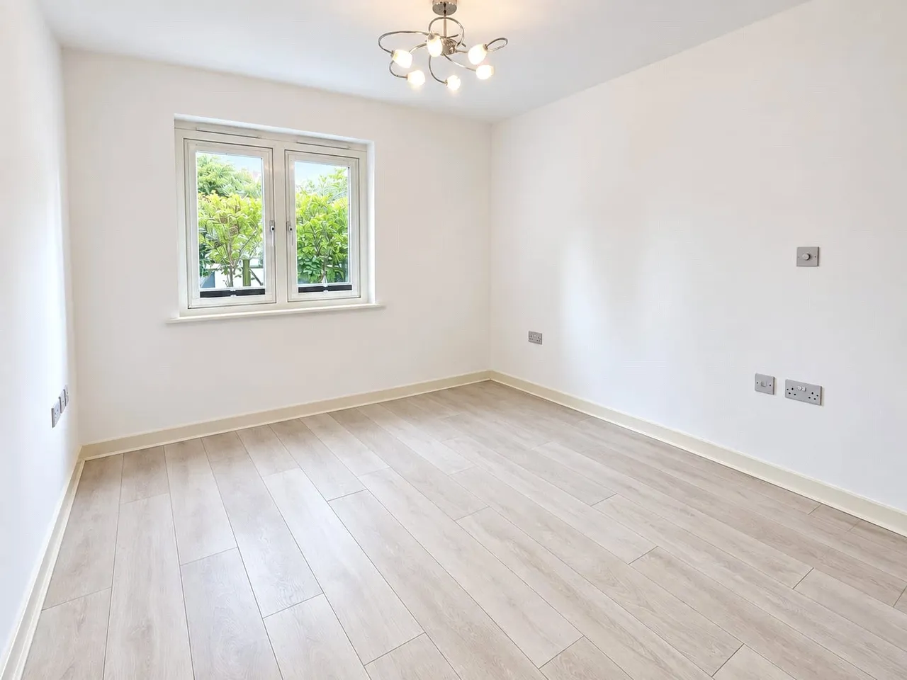 Constitution Hill, Woking, GU22, photo 10