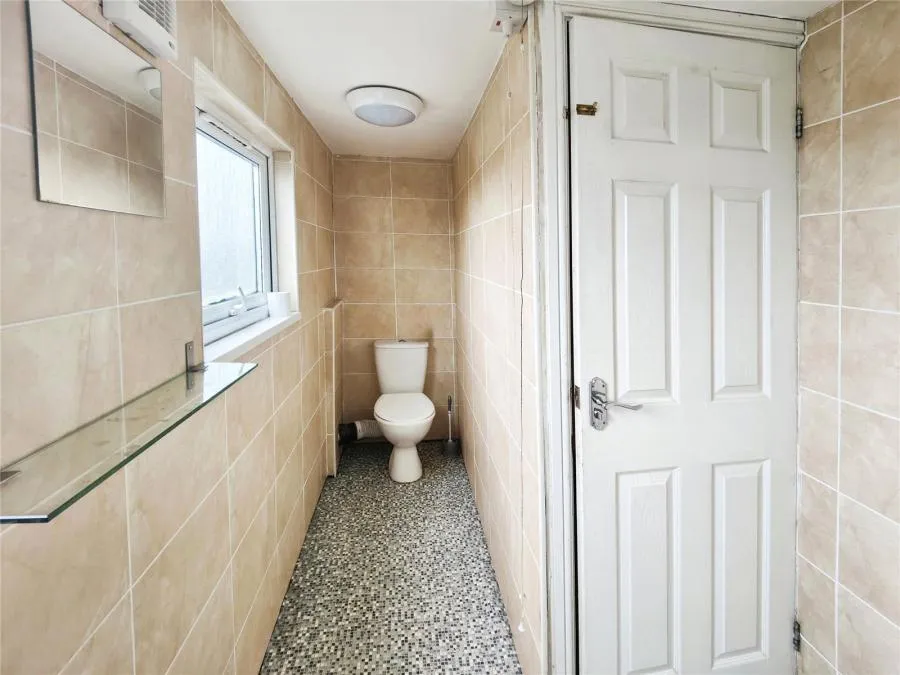 Rothersthorpe Road, Northampton, NN4, photo 7