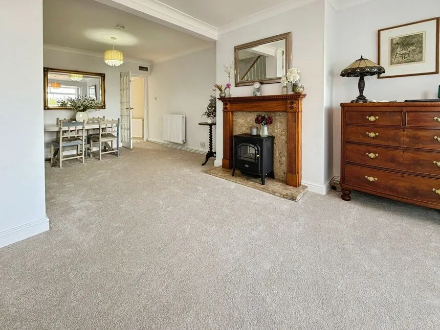 St. Aidens Road, North Hykeham, Lincolnshire, LN6, photo 6