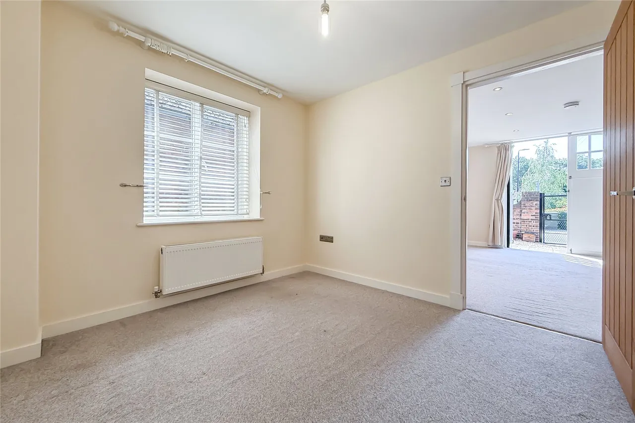 St. Peters Road, St. Albans, Hertfordshire, AL1 3RU, photo 6