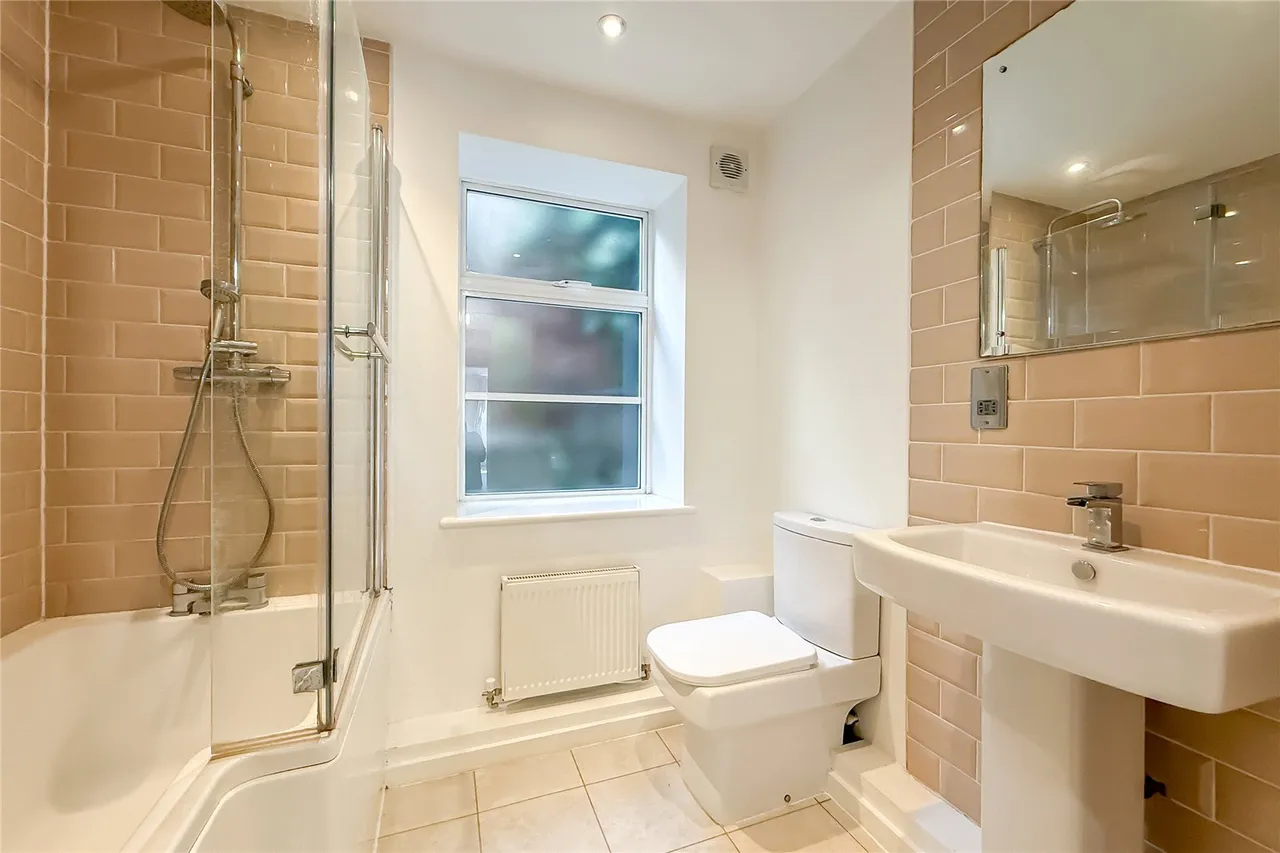 St. Peters Road, St. Albans, Hertfordshire, AL1 3RU, photo 8