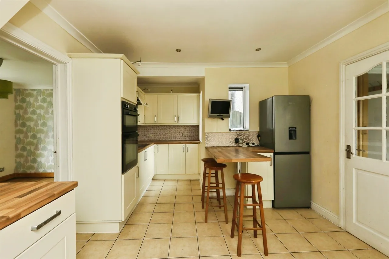 Princess Avenue, Stainforth, DN7, photo 2