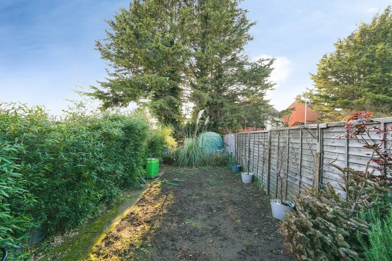 Painswick Road, Gloucester, Gloucestershire, GL4, photo 13