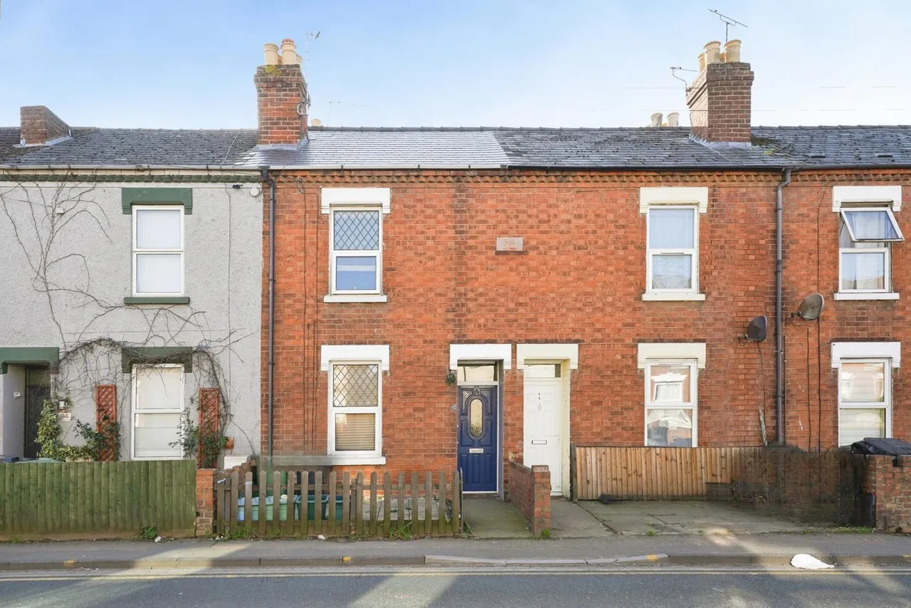 2 bed house for sale — Painswick Road, Gloucester, Gloucestershire, GL4