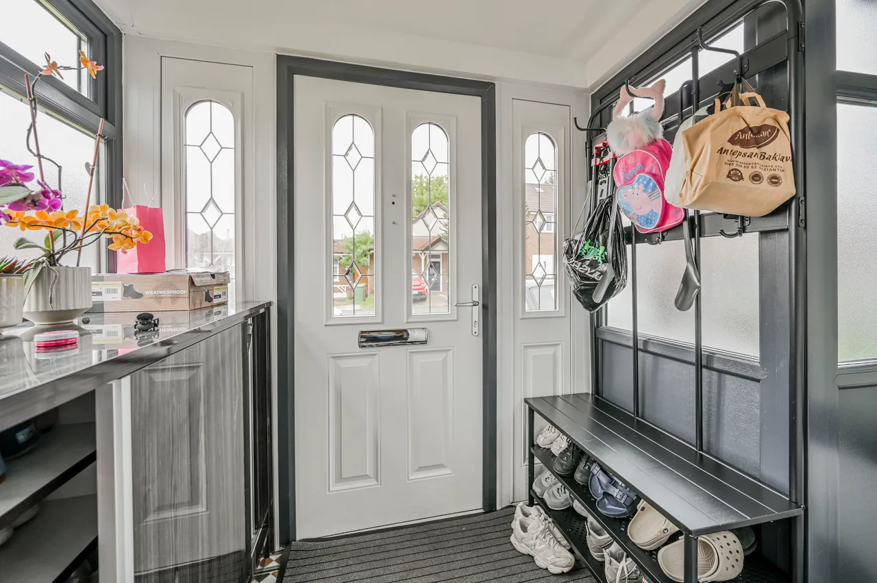 174 Westward Road, London, photo 4