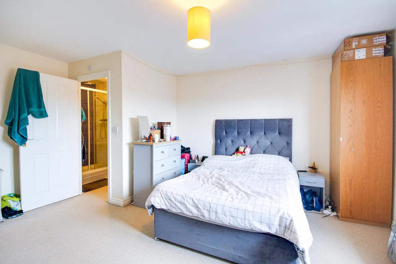Thatcham Avenue, Kingsway, Gloucester, GL2, photo 8