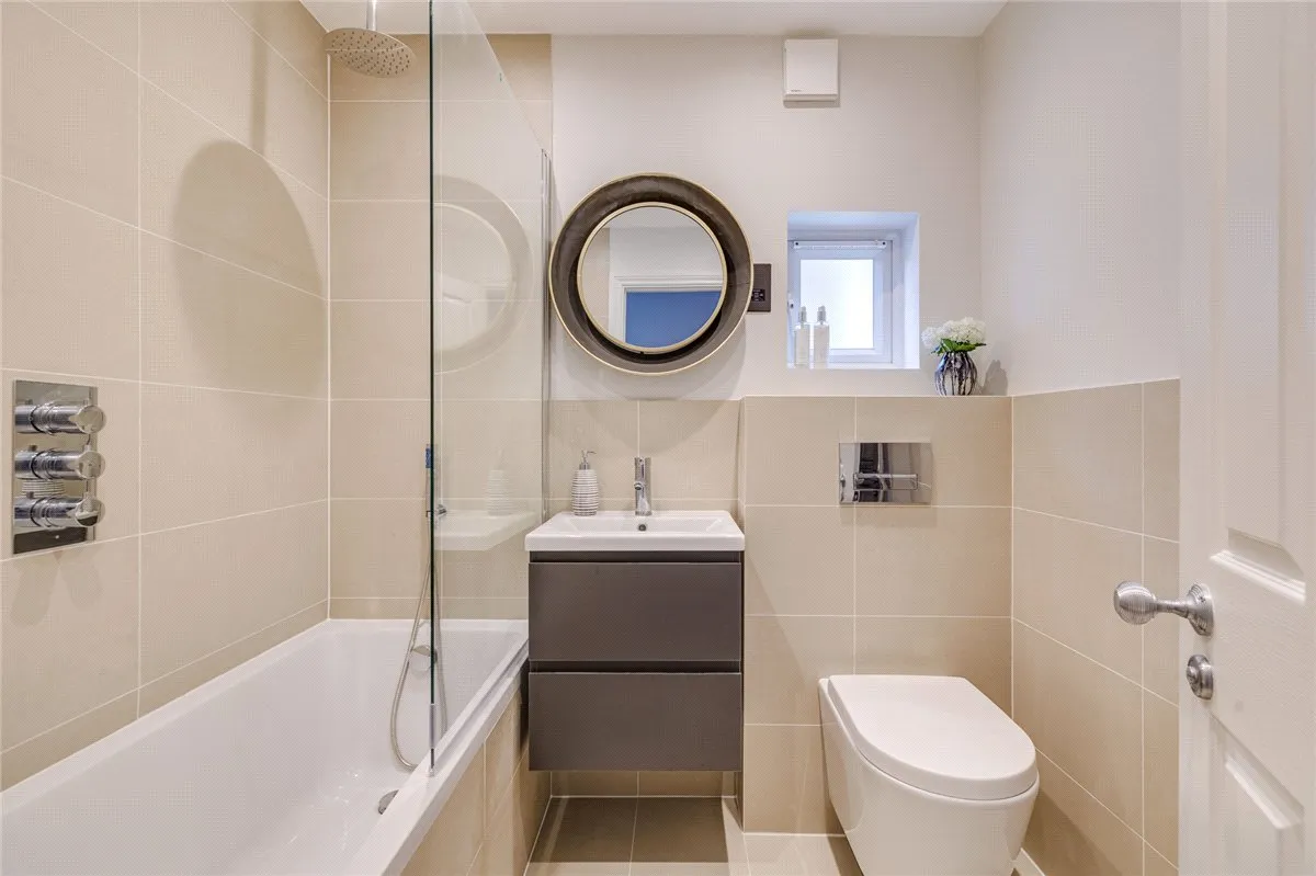 Standen Road, London, SW18, photo 9