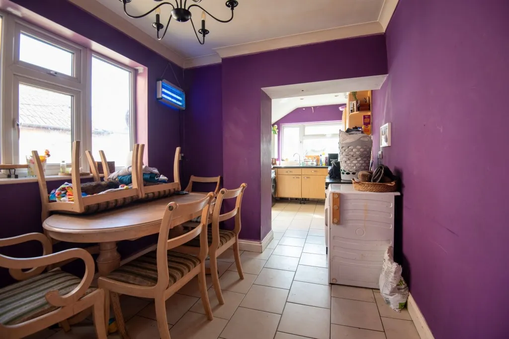 Queen Street, Rushden, NN10, photo 6