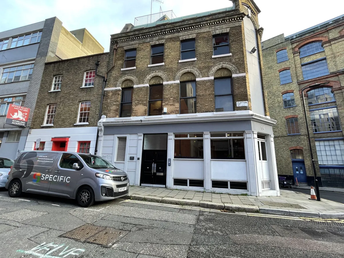 London, EC2A, photo 6