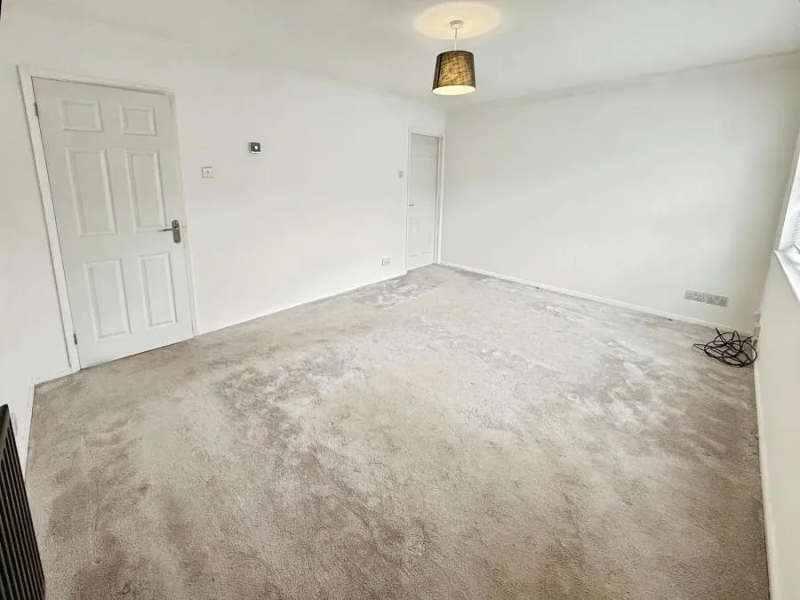 Lancaster Close, Bicester, OX26, photo 2