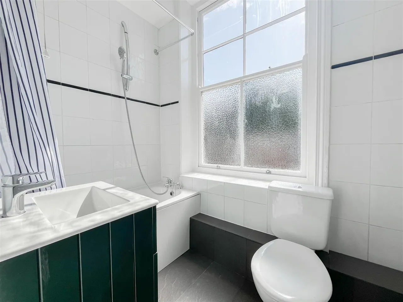 Woodland Vale Road, St Leonards On Sea, East Sussex, TN37 6JJ, photo 13
