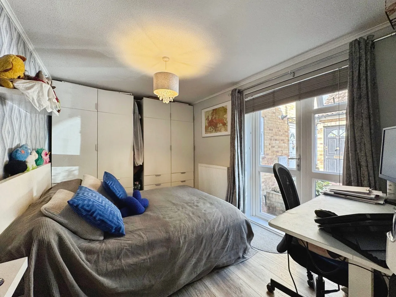 Booth Road, London, NW9, photo 4
