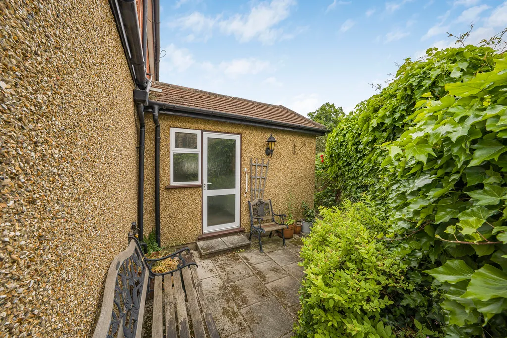 Long Lane, Hillingdon, UB10, photo 34