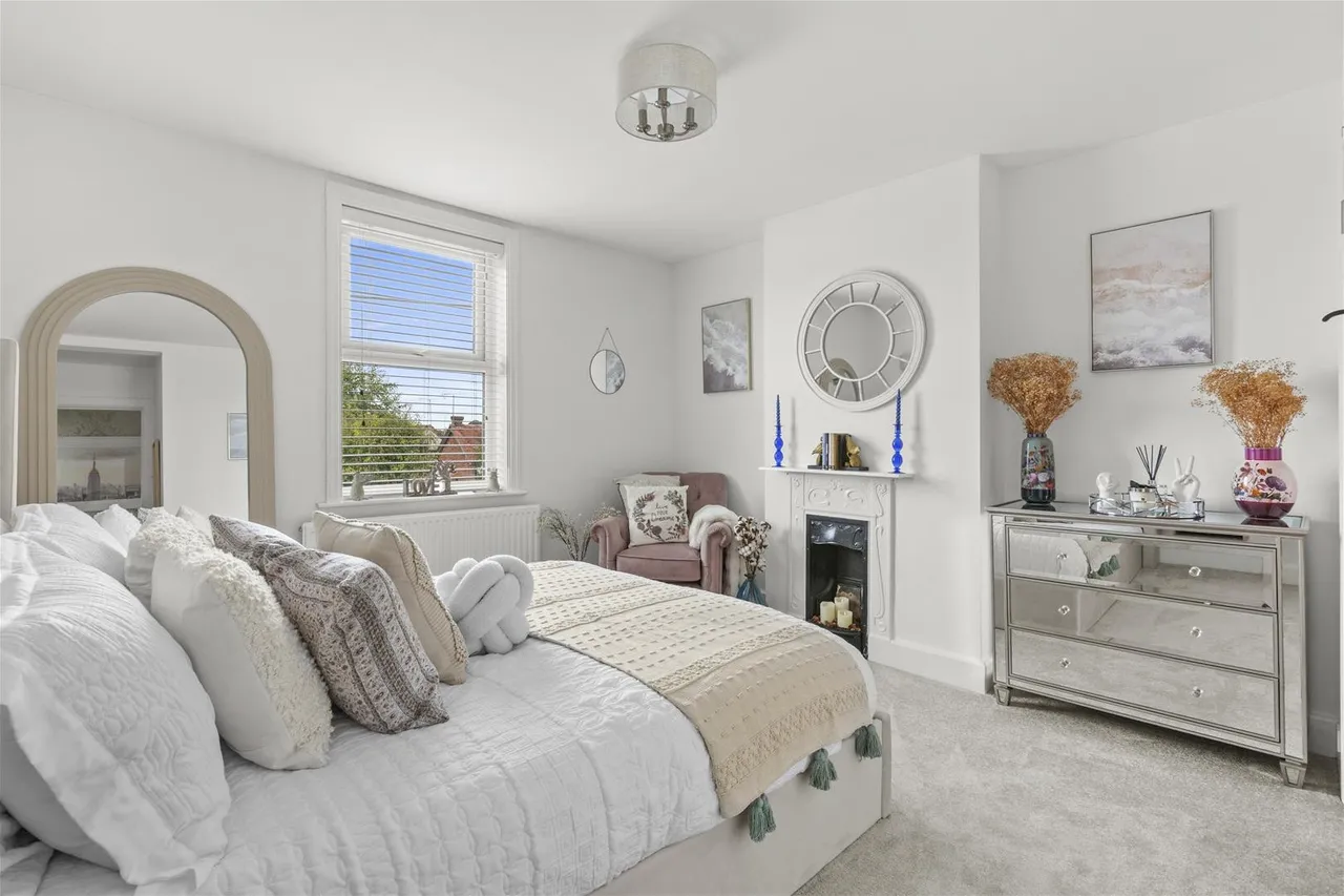 Beech Tree Road, Holmer Green, HP15, photo 10