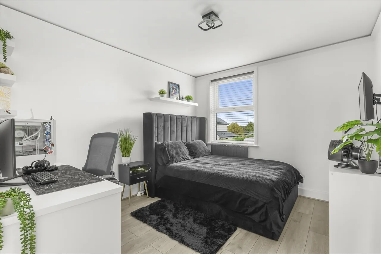 Beech Tree Road, Holmer Green, HP15, photo 13
