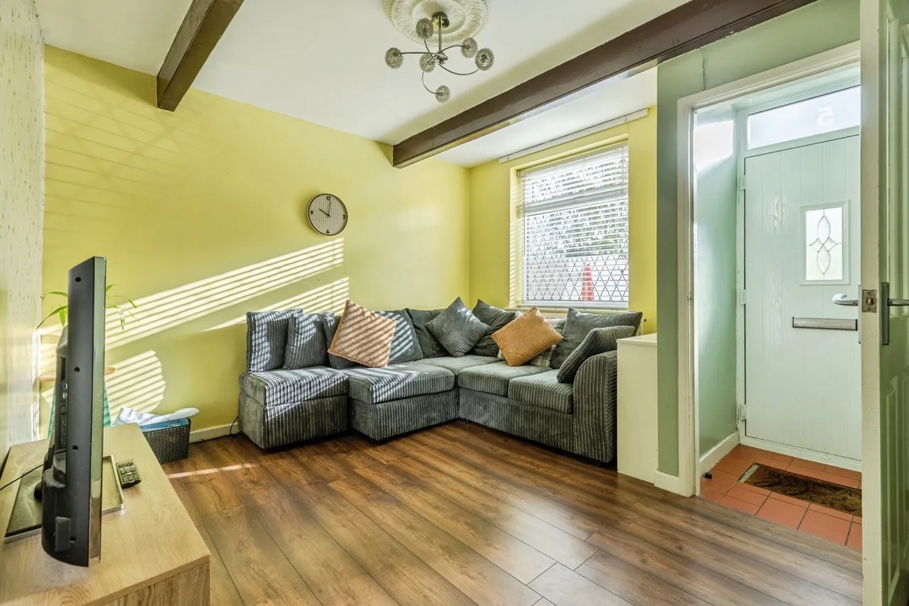 Fairy Street, Bury, BL8, photo 2