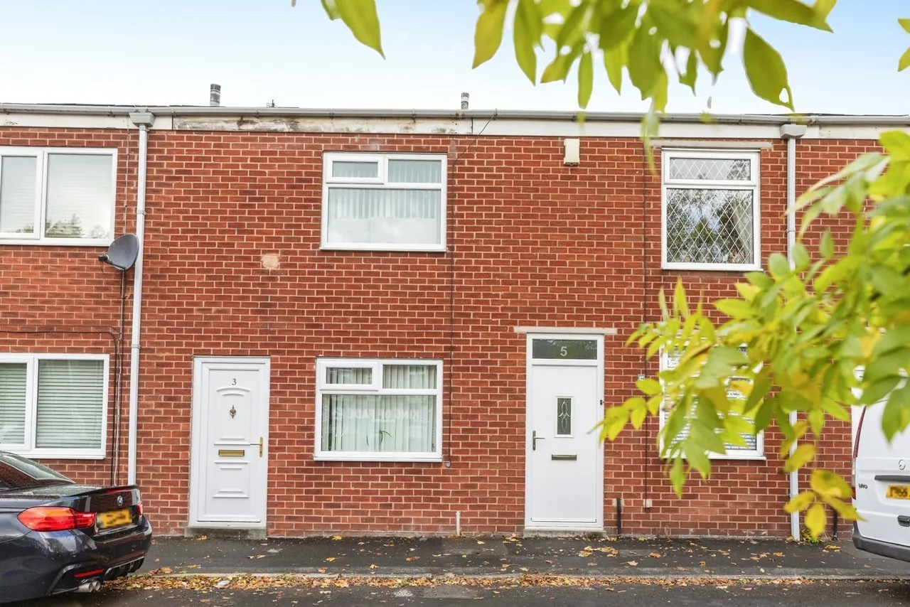 2 bed house for sale, Fairy Street, Bury, BL8