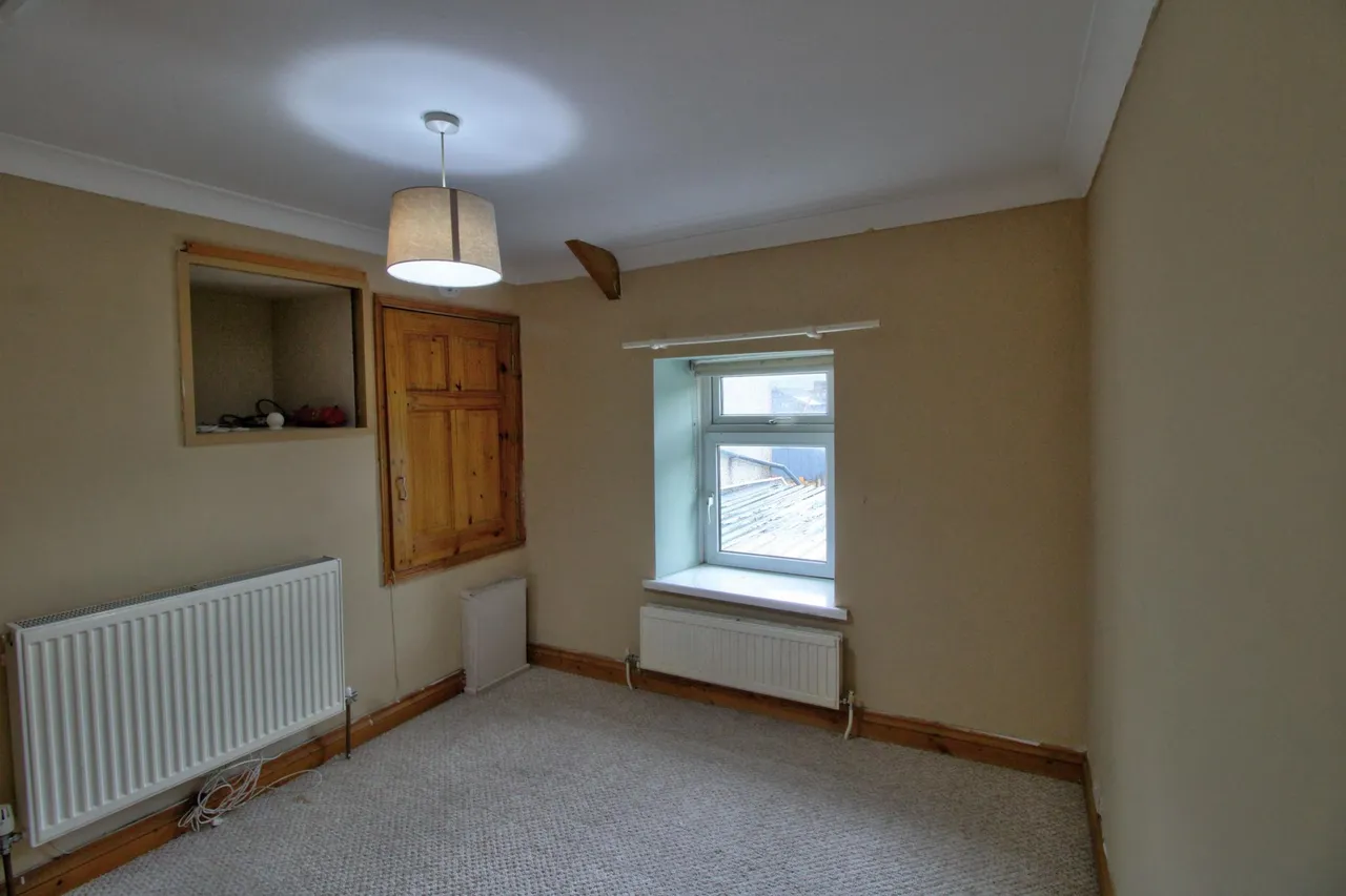 Hill Street, Tredegar, NP22, photo 9
