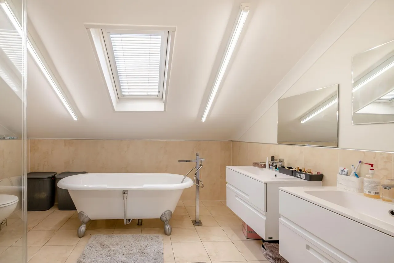 Minnetts Lane, Rogiet, NP26, photo 15