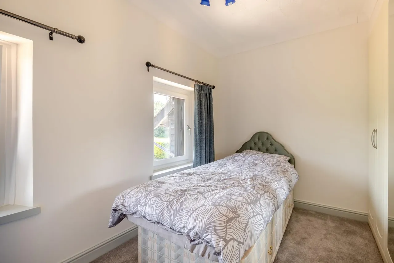 Minnetts Lane, Rogiet, NP26, photo 19