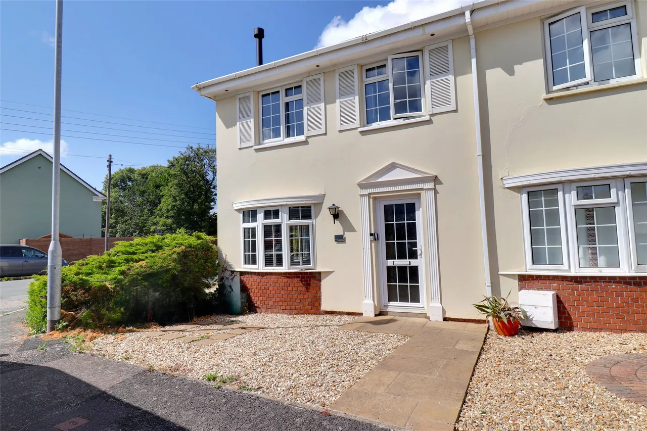 3 bed house for sale, Manor Close, Wrafton, EX33
