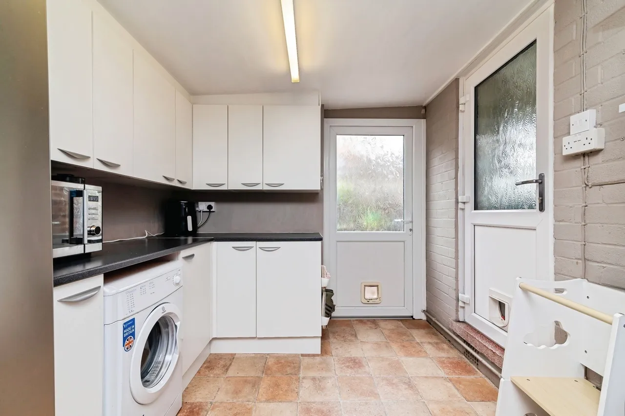 County Road, Gedling, NG4, photo 9