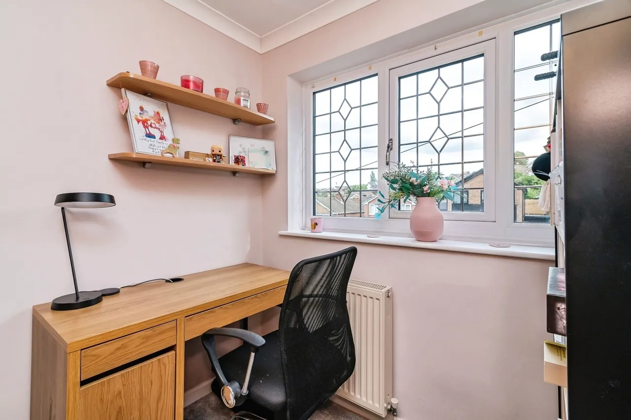 County Road, Gedling, NG4, photo 15