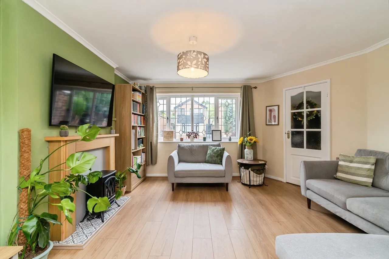 County Road, Gedling, NG4, photo 5