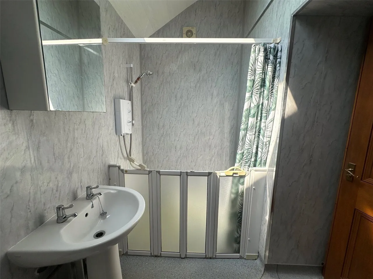 Rhiwlas Road, Talysarn, LL54, photo 8