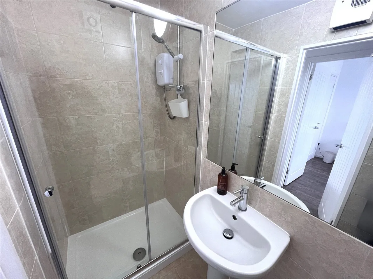 Devon Court, Freshwater East, SA71, photo 11