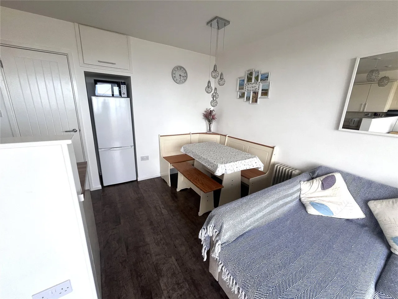 Devon Court, Freshwater East, SA71, photo 12
