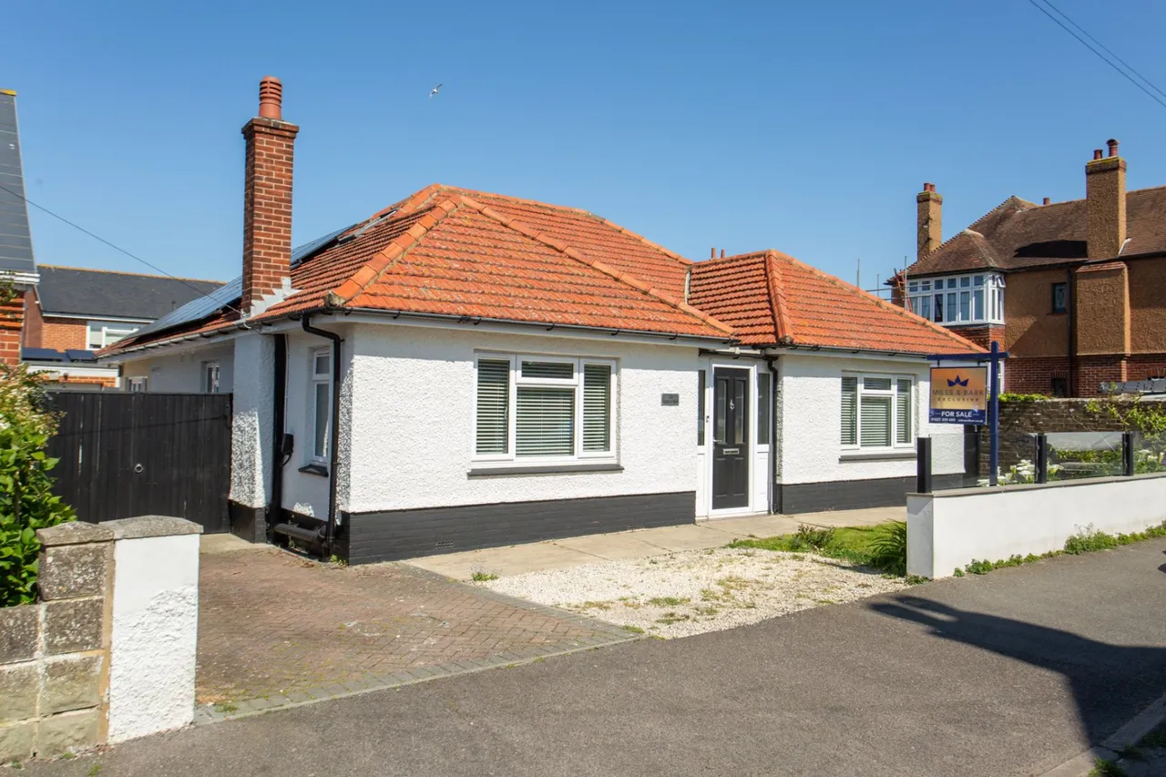 4 bed house for sale, Church Path, Deal, CT14