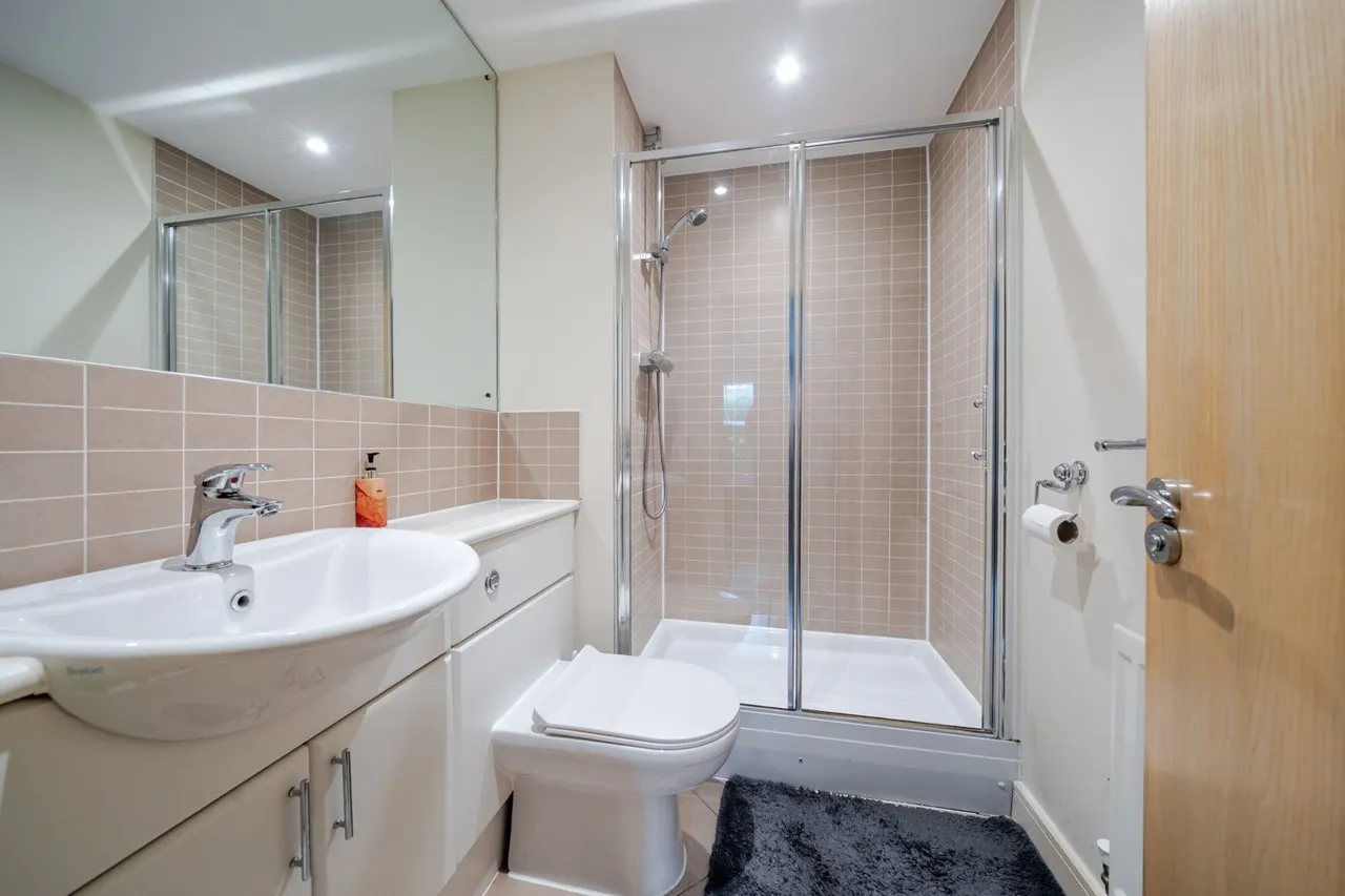 Masons Hill, BR2, photo 17