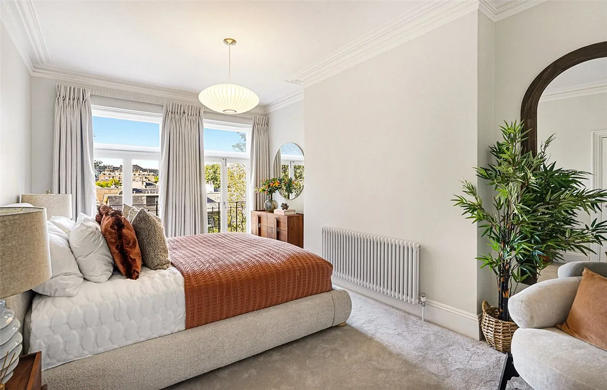 Gloucester Road, SW7, photo 14