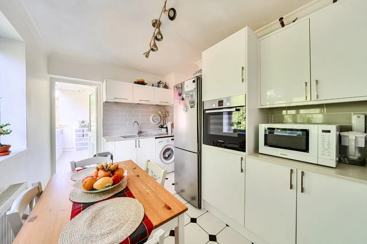 Boyton Road, London, N8, photo 12