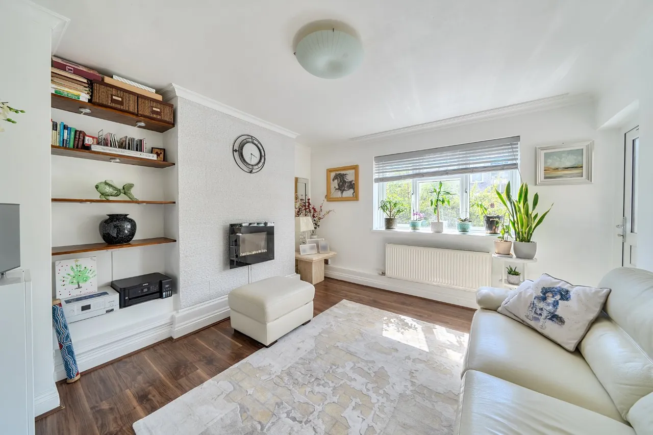 1 bed flat for sale — Boyton Road, London, N8