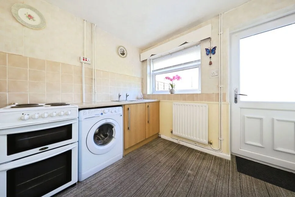Letchmere Close, Pattingham, Staffordshire, WV6, photo 3