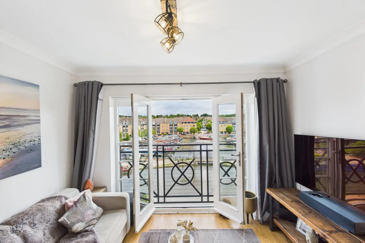 2 bed flat for sale, Stationers Place, Hemel Hempstead, HP3