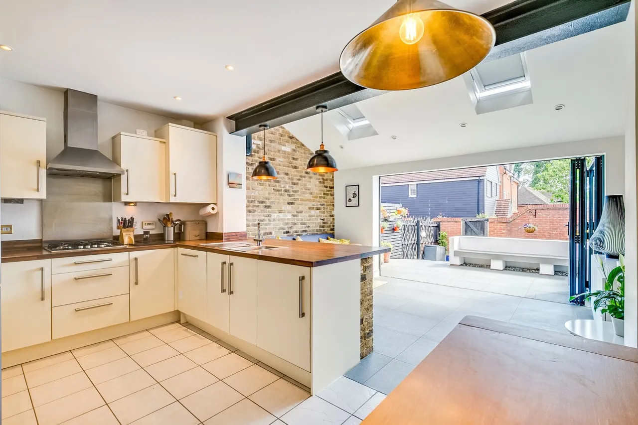 Pembridge Gardens, Bragbury End, SG2, photo 5
