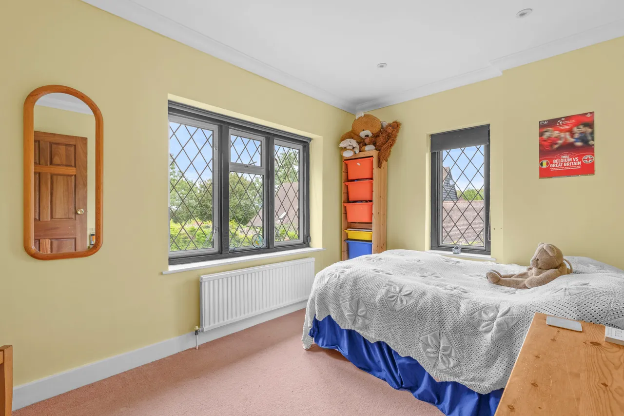 Aylesbury Road, Askett, HP27, photo 13