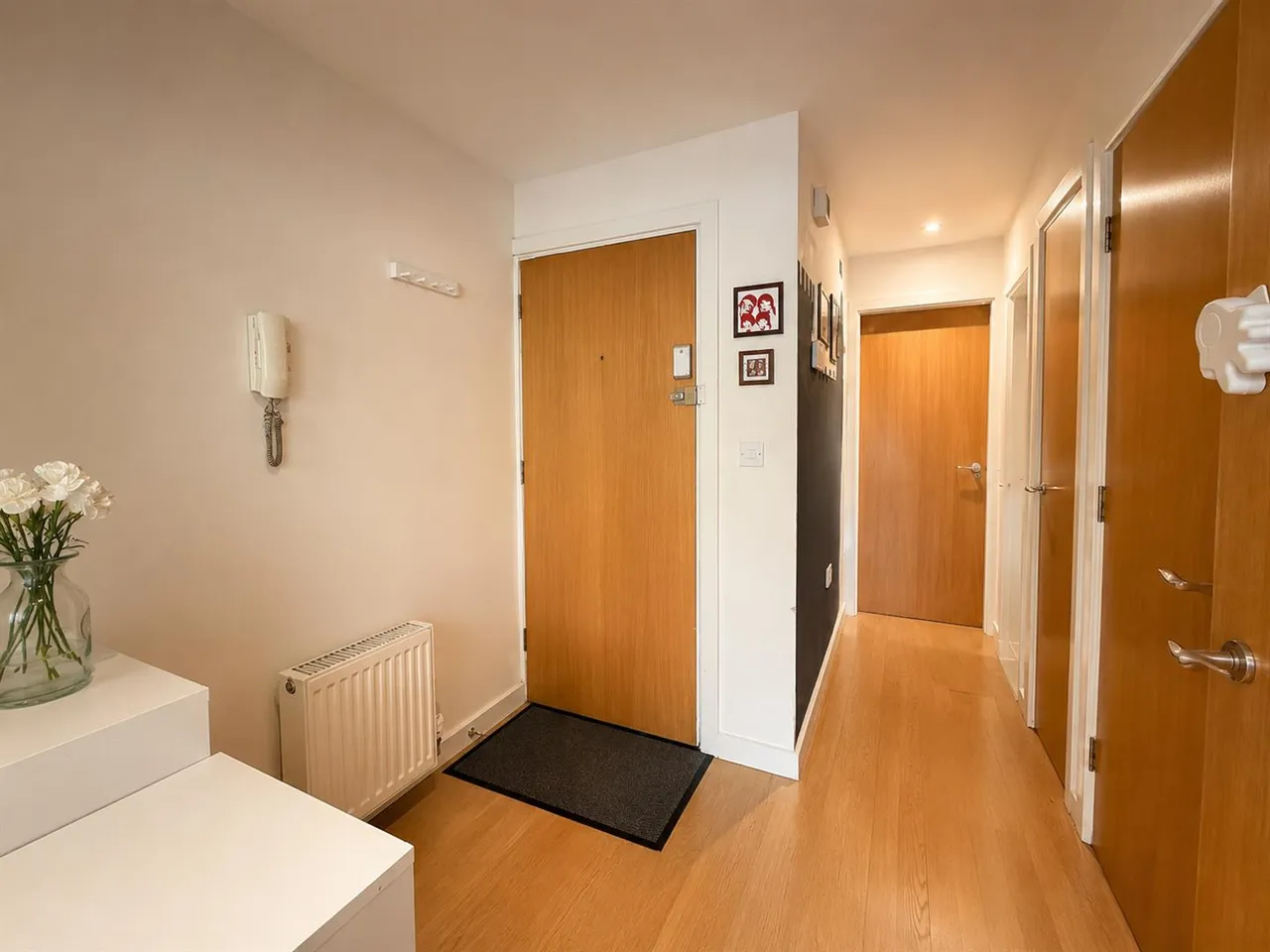 Russell Place, Sale, M33, photo 12