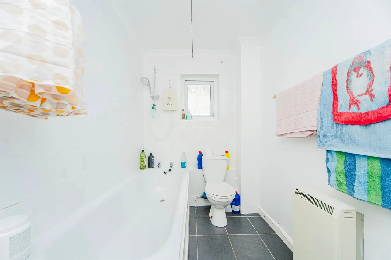 Trewartha Court, Whitchurch, CF14, photo 15